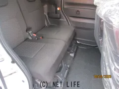 トヨタ ピクシスメガ