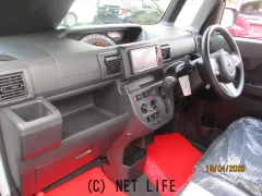 トヨタ ピクシスメガ