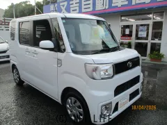 トヨタ ピクシスメガ