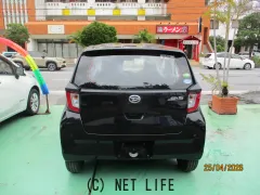 ダイハツ ミライース