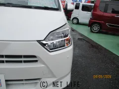ダイハツ ミライース