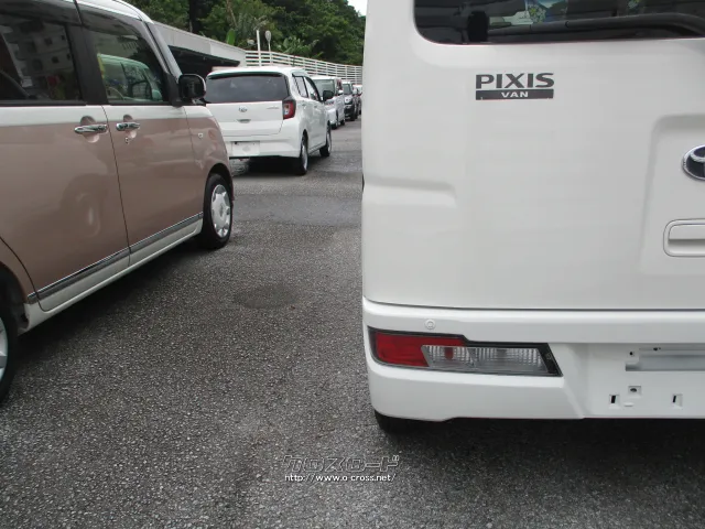 トヨタ ピクシスバン
