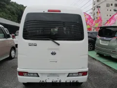 トヨタ ピクシスバン
