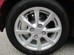 ダイハツ ミライース