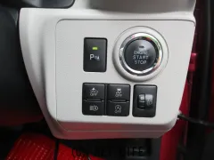 ダイハツ ミライース
