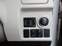 ダイハツ ムーヴキャンバス