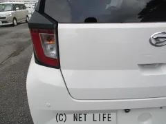 ダイハツ ミライース