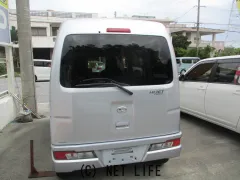 ダイハツ ハイゼットカーゴ