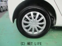 ダイハツ ミライース