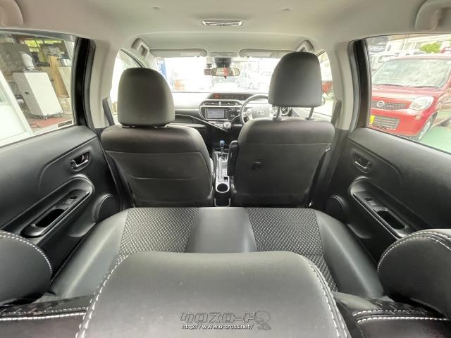 トヨタアクア 中期Xアーバンモデル 純正フロントインパネル ソフト