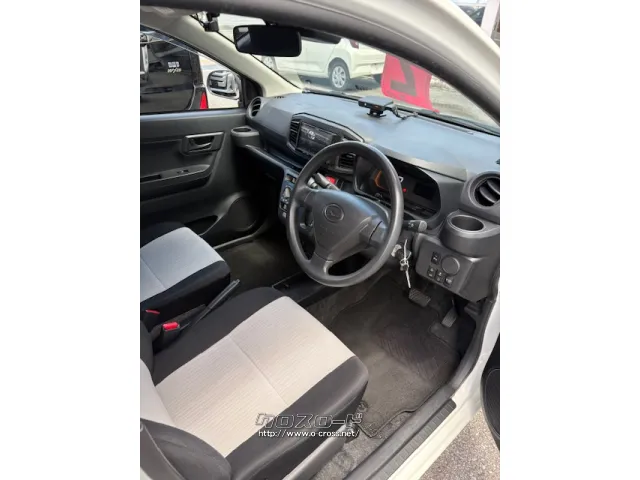 ダイハツ ミライース