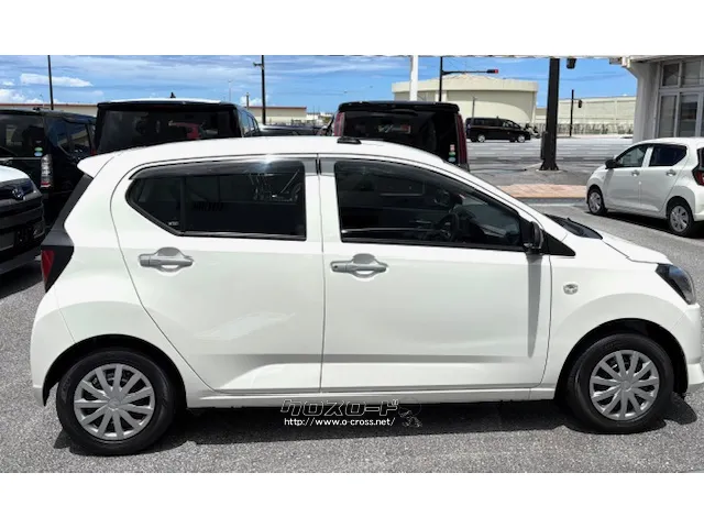 ダイハツ ミライース