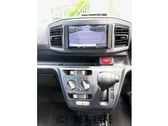 ダイハツ ミライース