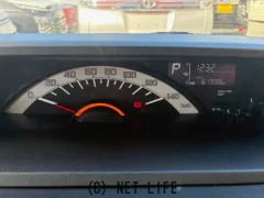 トヨタ ピクシスメガ