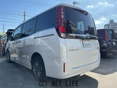 トヨタ エスクァイア