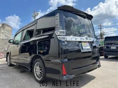 トヨタ ヴォクシー