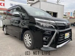 トヨタ ヴォクシー