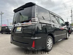 トヨタ ヴォクシー