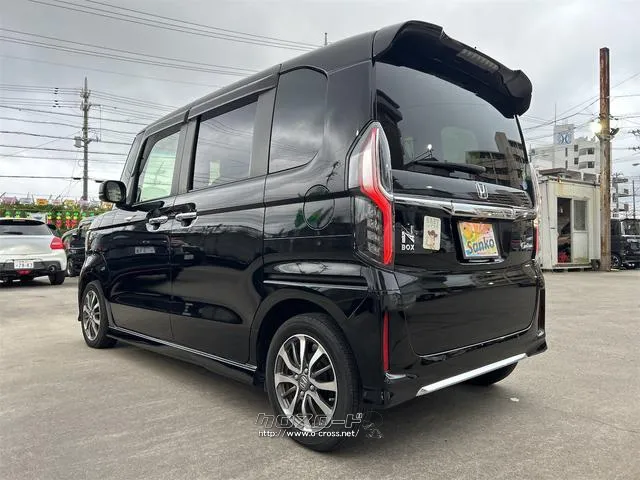 ホンダ N-BOX