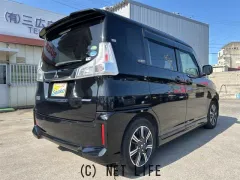 三菱 デリカD：2