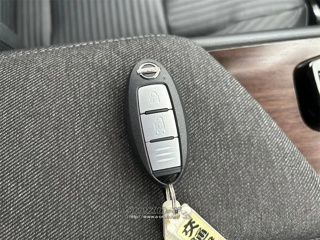 日産 ノートオーラ