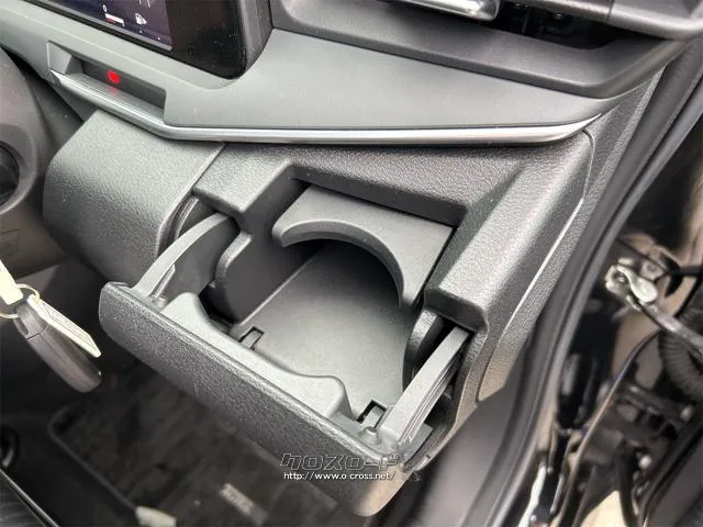 日産 ノートオーラ