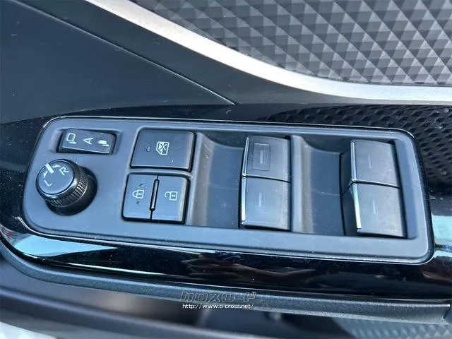 トヨタ C-HR