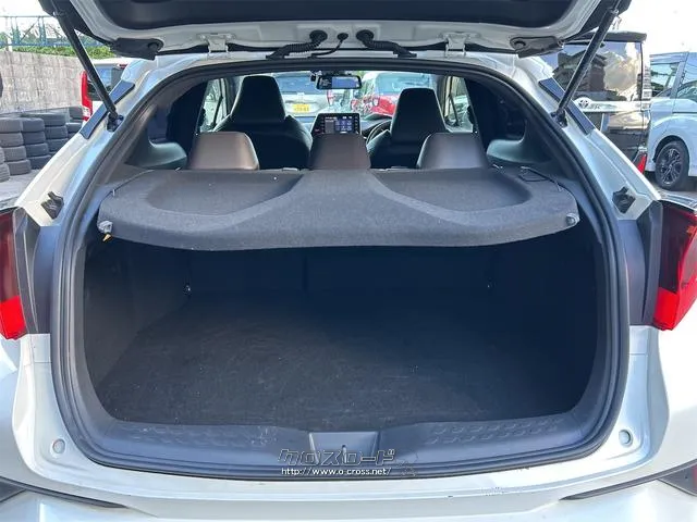 トヨタ C-HR