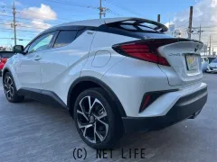 トヨタ C-HR