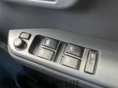 ダイハツ ウェイク