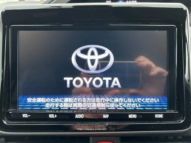 トヨタ ヴォクシー