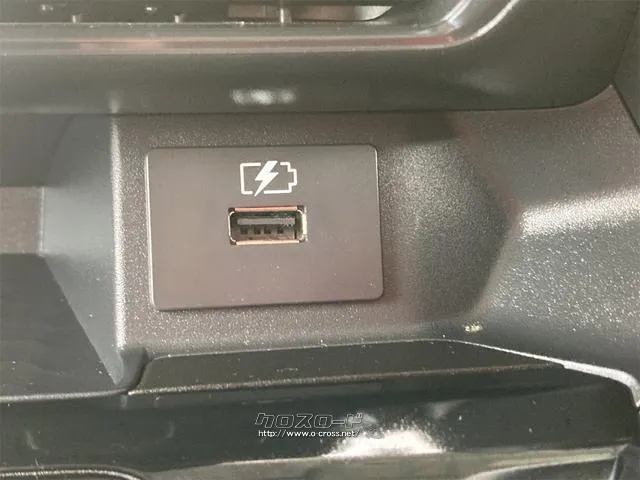 三菱 eKクロススペース