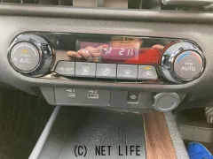 日産 ノートオーラ