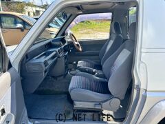 ダイハツ ロッキー