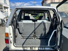 ダイハツ ロッキー