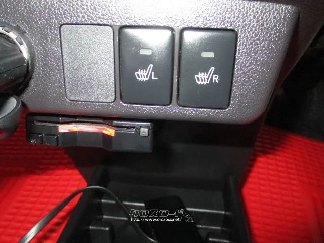 ダイハツ ミライース