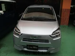 ダイハツ ミライース