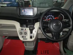 ダイハツ ムーヴ