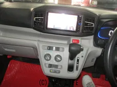 ダイハツ ミライース