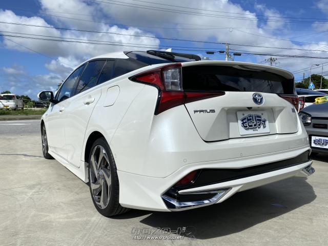 トヨタ プリウス