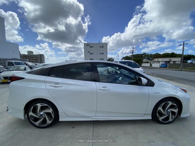 トヨタ プリウス