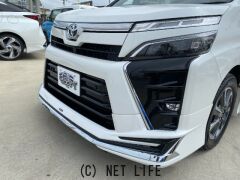 トヨタ ヴォクシー