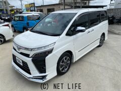 トヨタ ヴォクシー