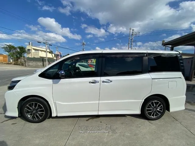 トヨタ ヴォクシー