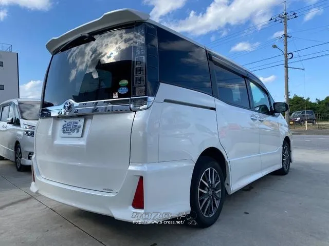 トヨタ ヴォクシー