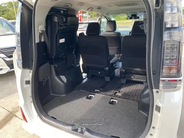 トヨタ ヴォクシー