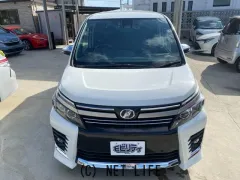 トヨタ ヴォクシー