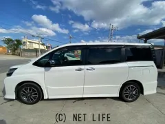 トヨタ ヴォクシー