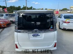 トヨタ ヴォクシー