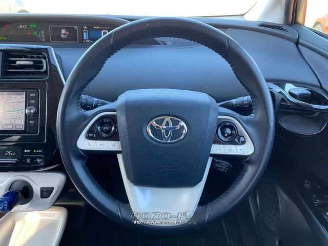 トヨタ プリウス